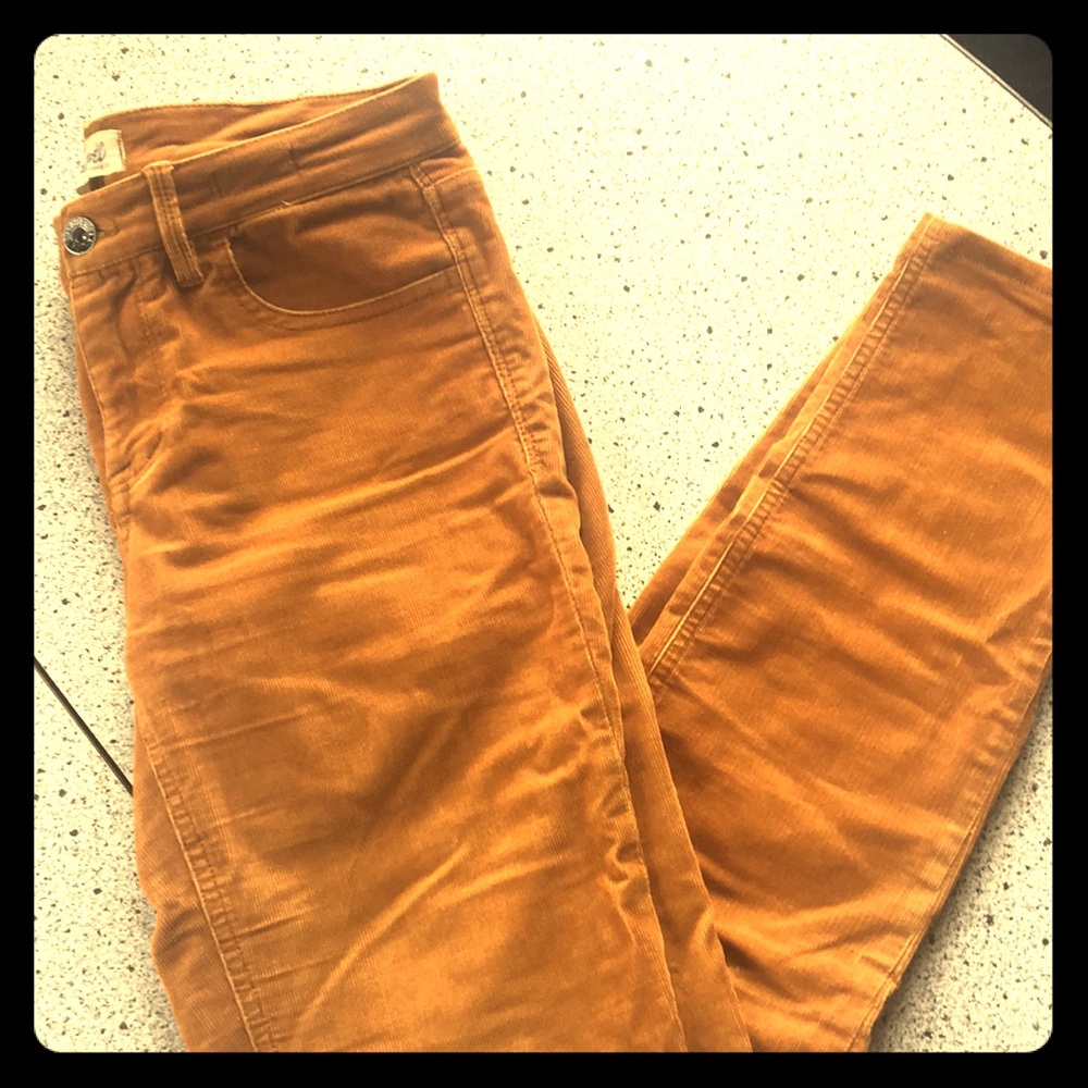 Madewell midrise gold corduroys